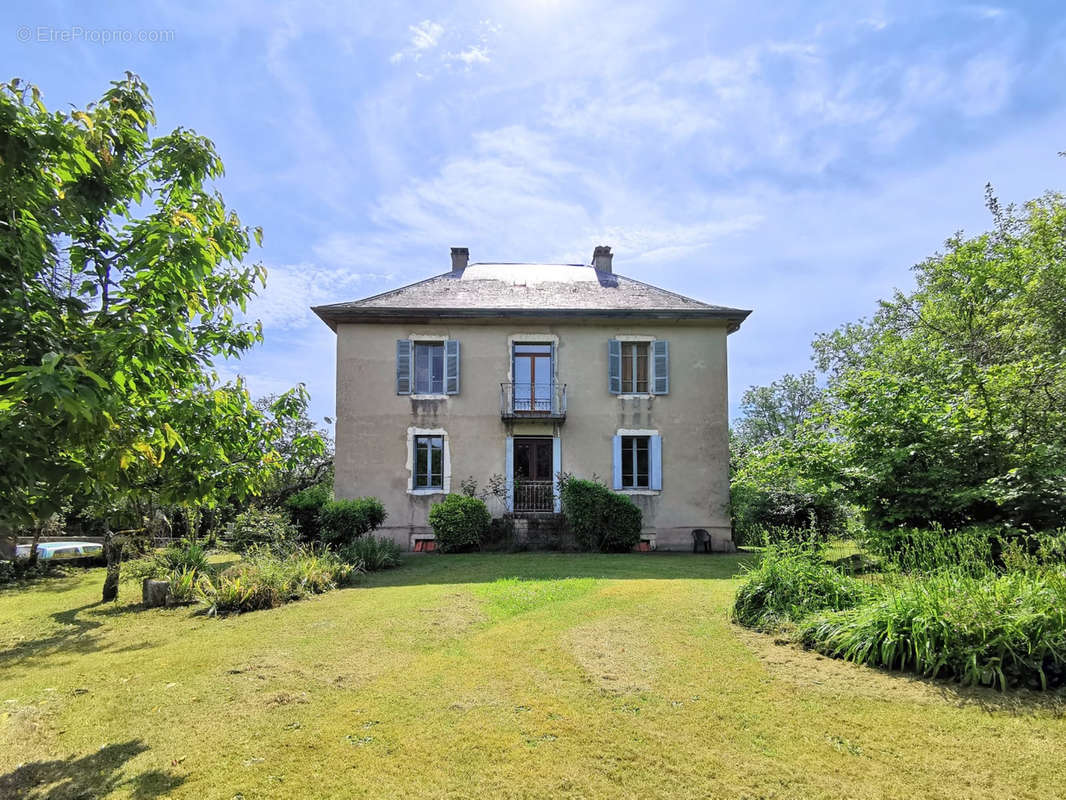 Maison à BELLEY