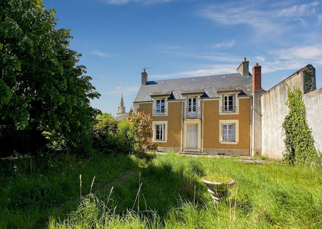 Maison à JOSNES