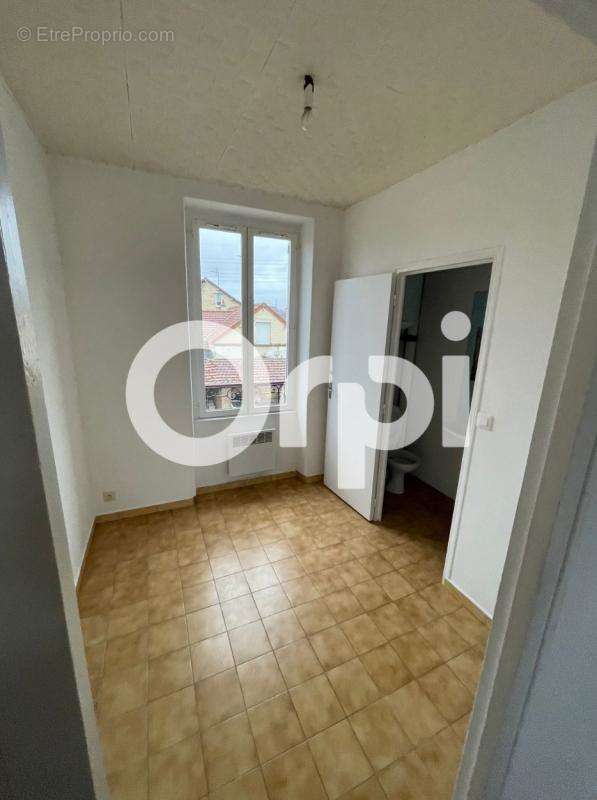 Appartement à PERSAN