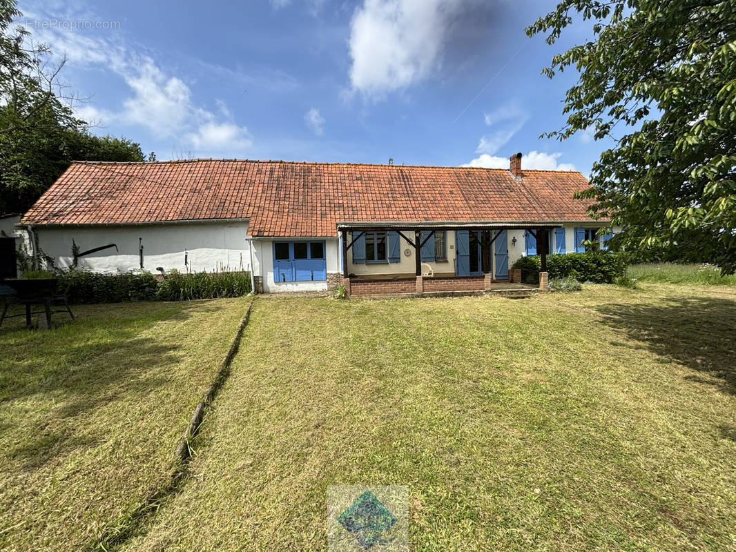 Maison à HALLENCOURT