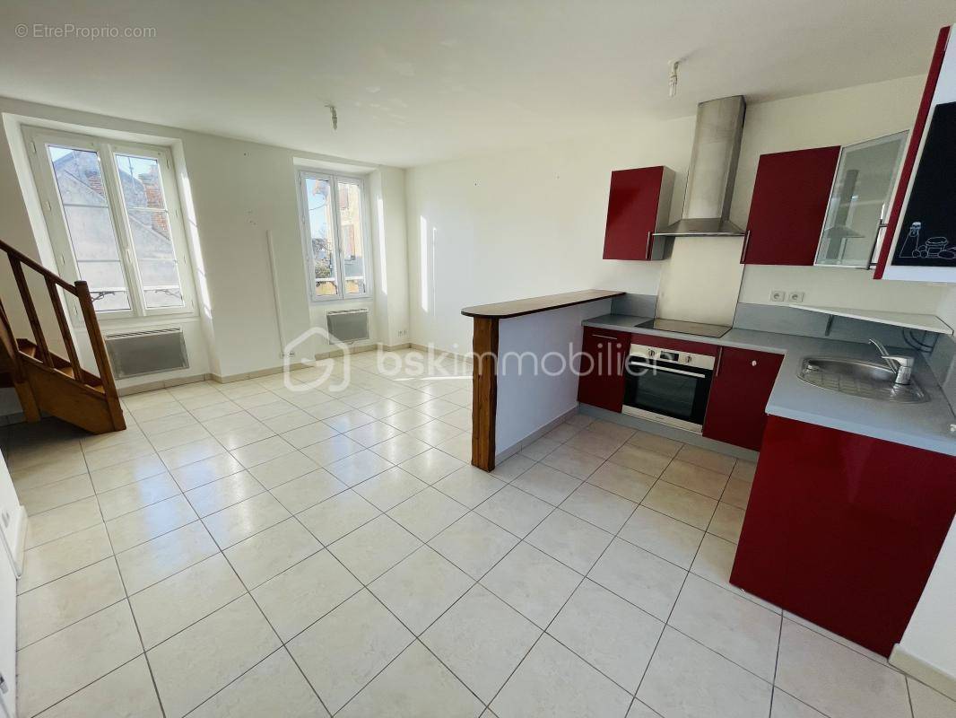 Appartement à CHAMPAGNE-SUR-SEINE