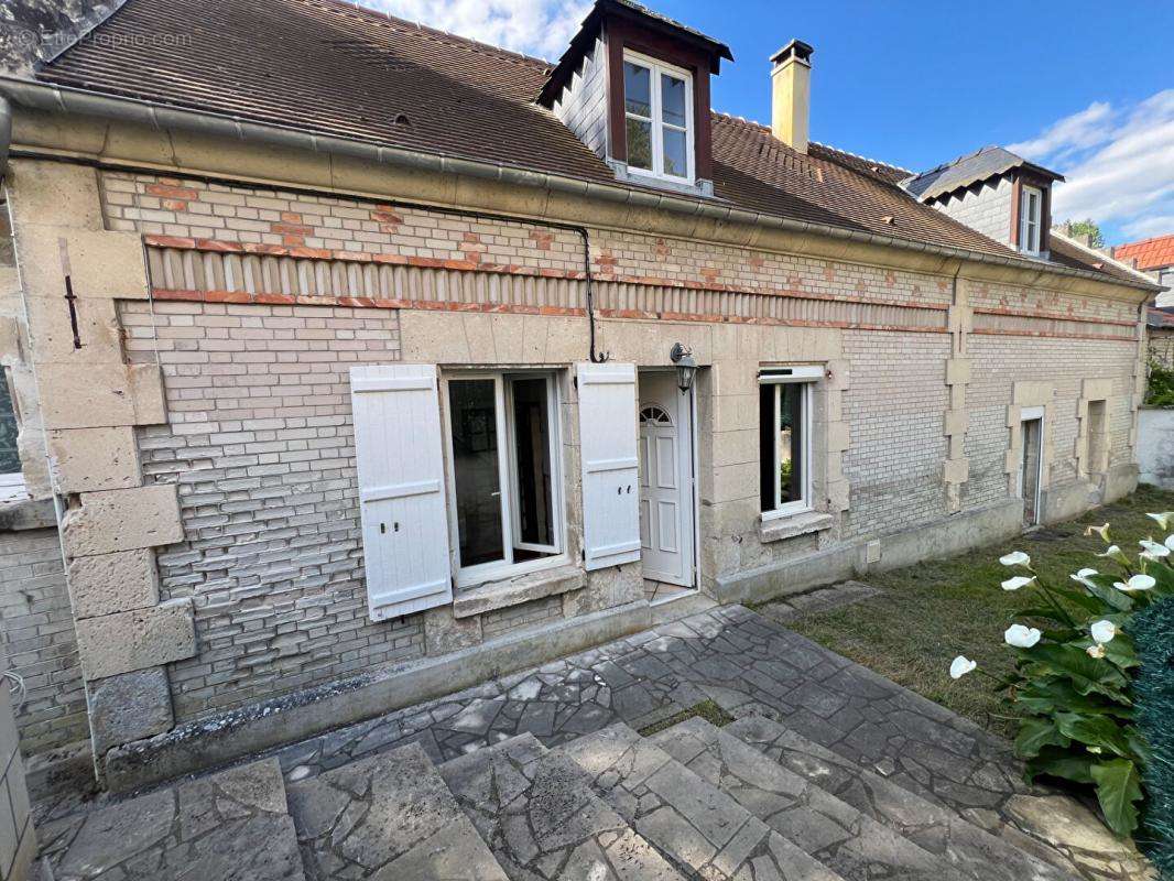 Maison à VILLERS-COTTERETS