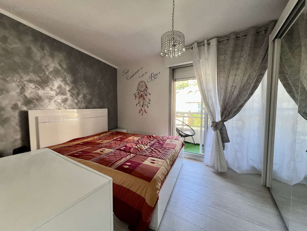 Appartement à MENTON