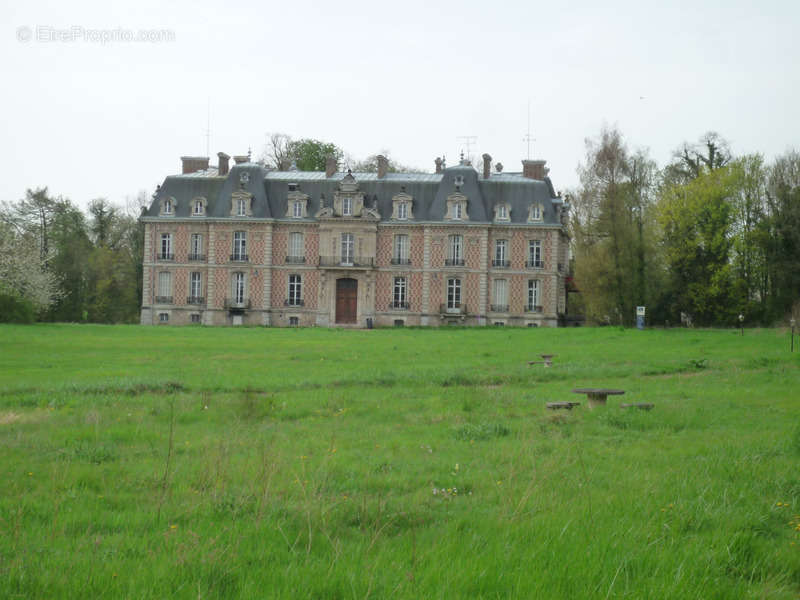 Maison à JOUARRE