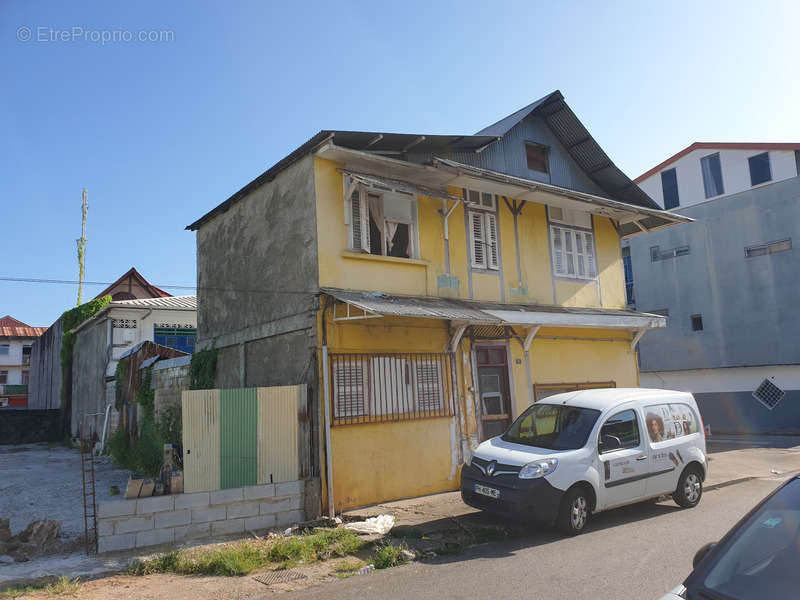 Maison à CAYENNE