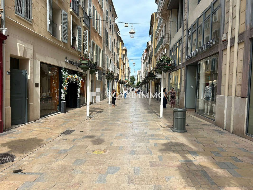 Commerce à TOULON