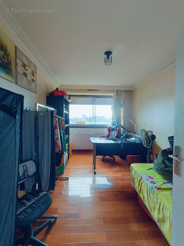 Appartement à COLOMBES