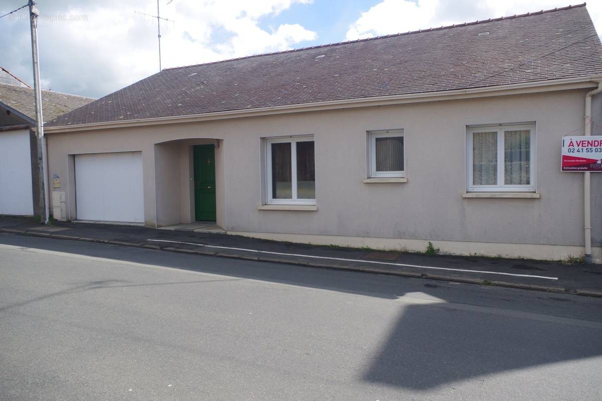 Maison à LE MAY-SUR-EVRE