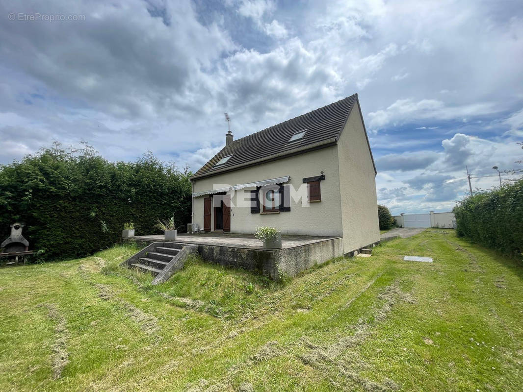 Maison à SOISY-SUR-ECOLE