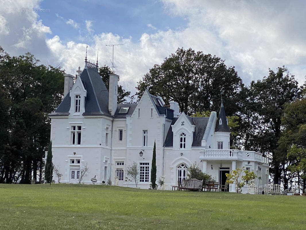 Maison à LOCHES