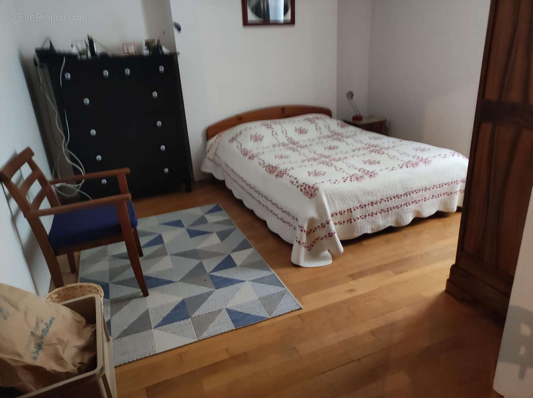 Appartement à DOURDAN