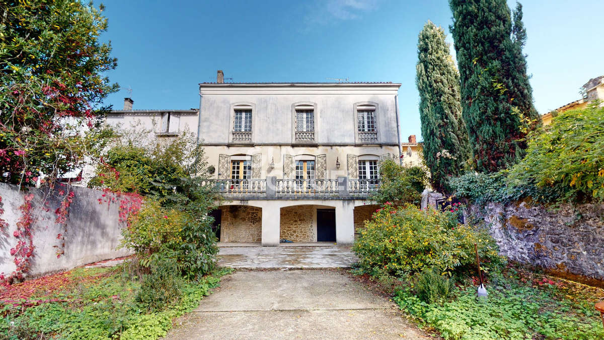 Maison à BEGUEY