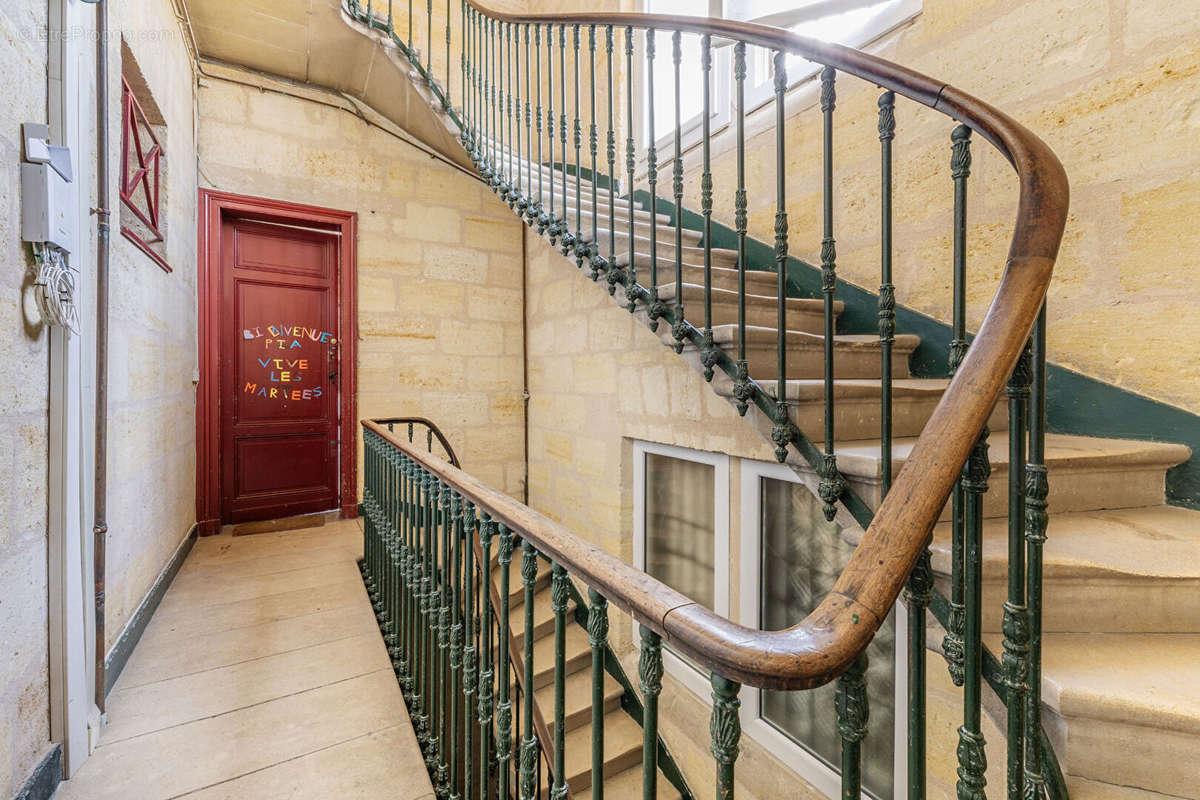 Appartement à BORDEAUX