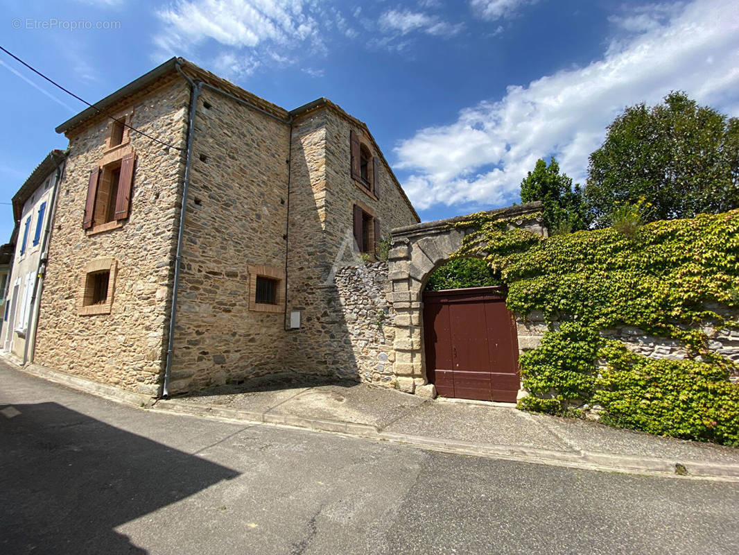 Maison à LABECEDE-LAURAGAIS