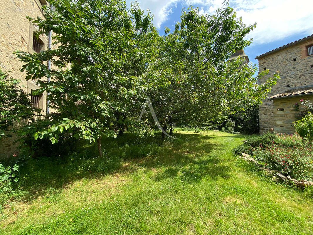 Maison à LABECEDE-LAURAGAIS