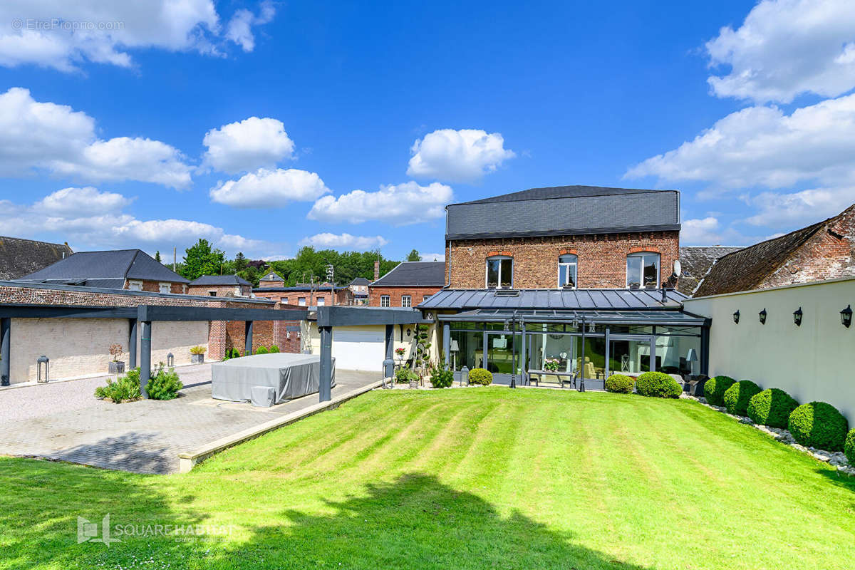 Maison à WALINCOURT-SELVIGNY