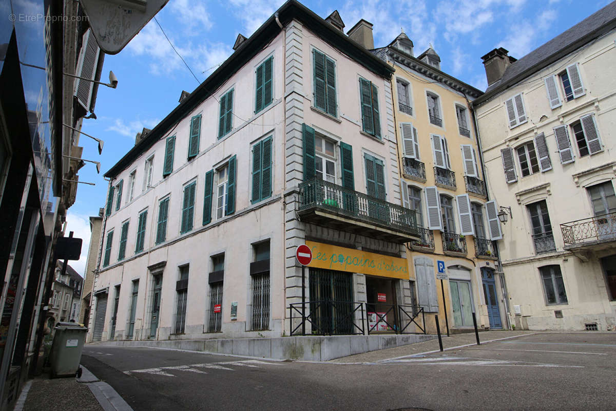 Appartement à OLORON-SAINTE-MARIE