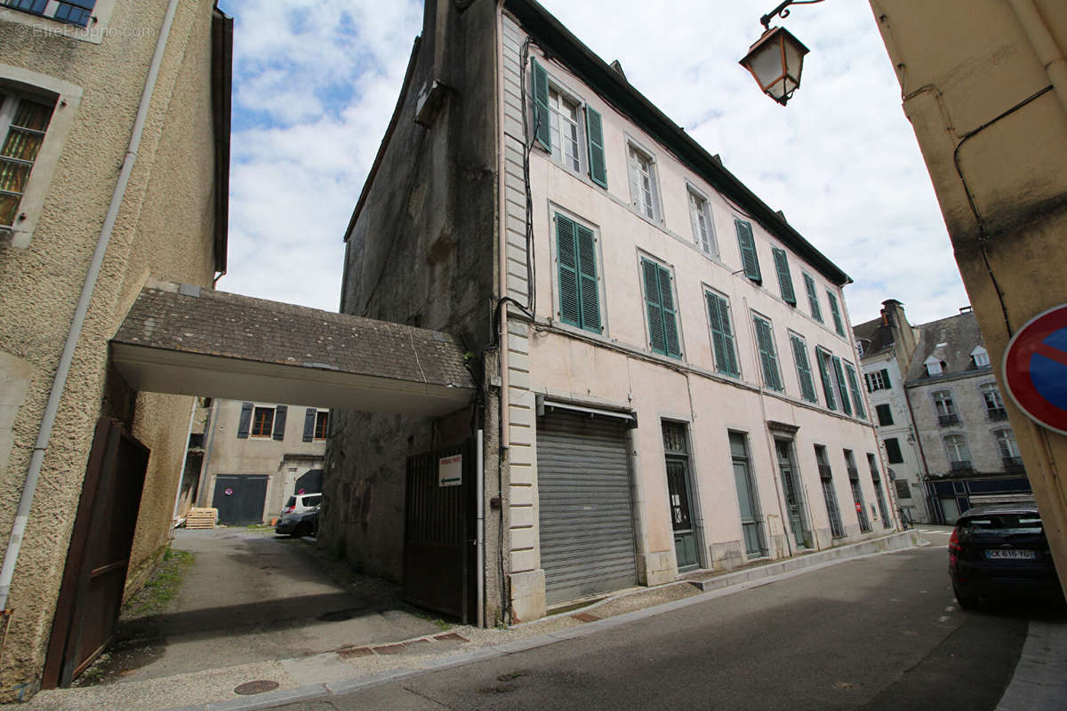 Appartement à OLORON-SAINTE-MARIE