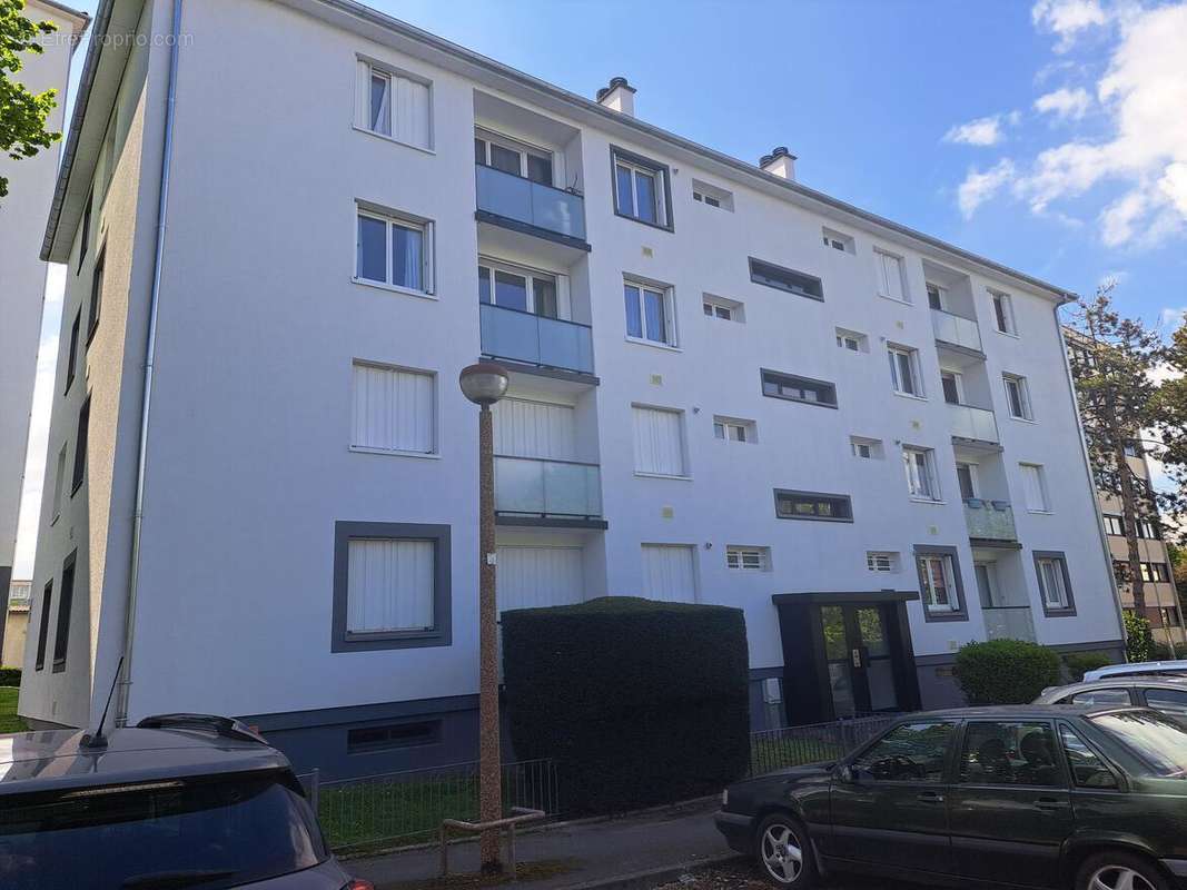 Appartement à TINQUEUX