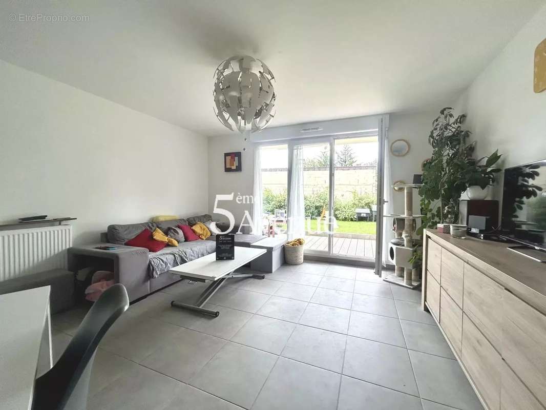 Appartement à CHENNEVIERES-SUR-MARNE