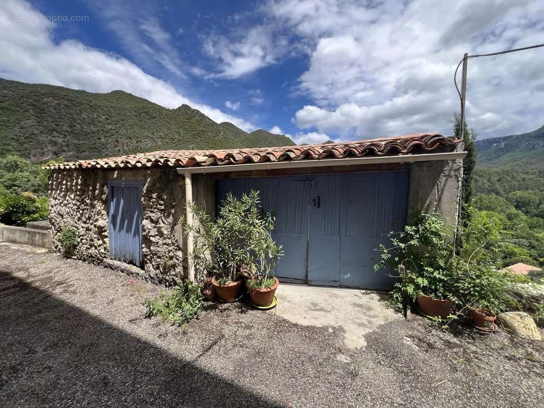 Appartement à QUILLAN