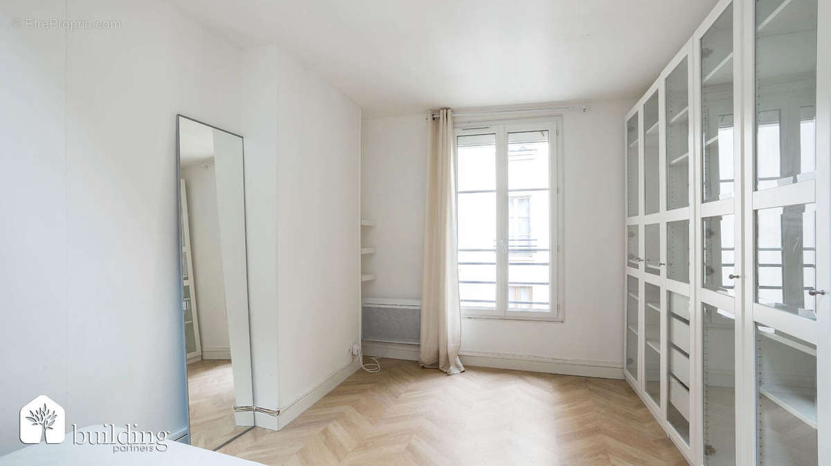 Appartement à LEVALLOIS-PERRET