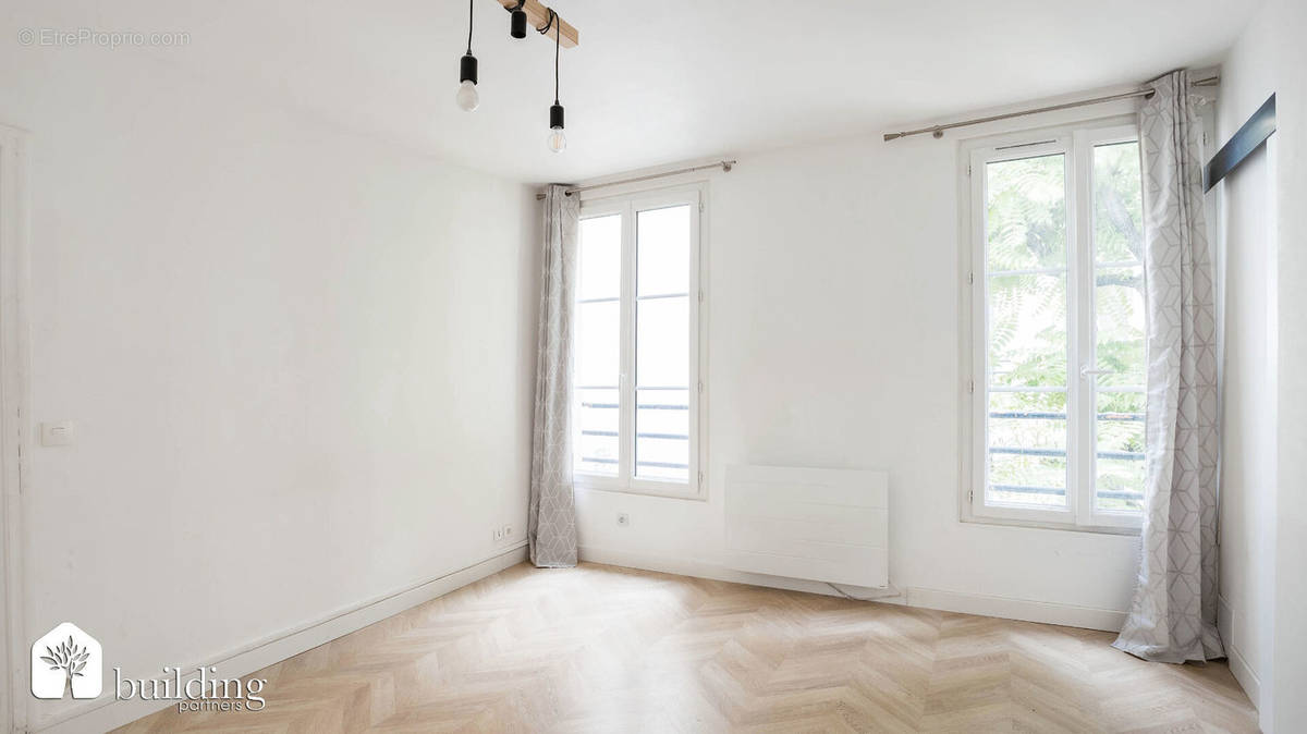 Appartement à LEVALLOIS-PERRET