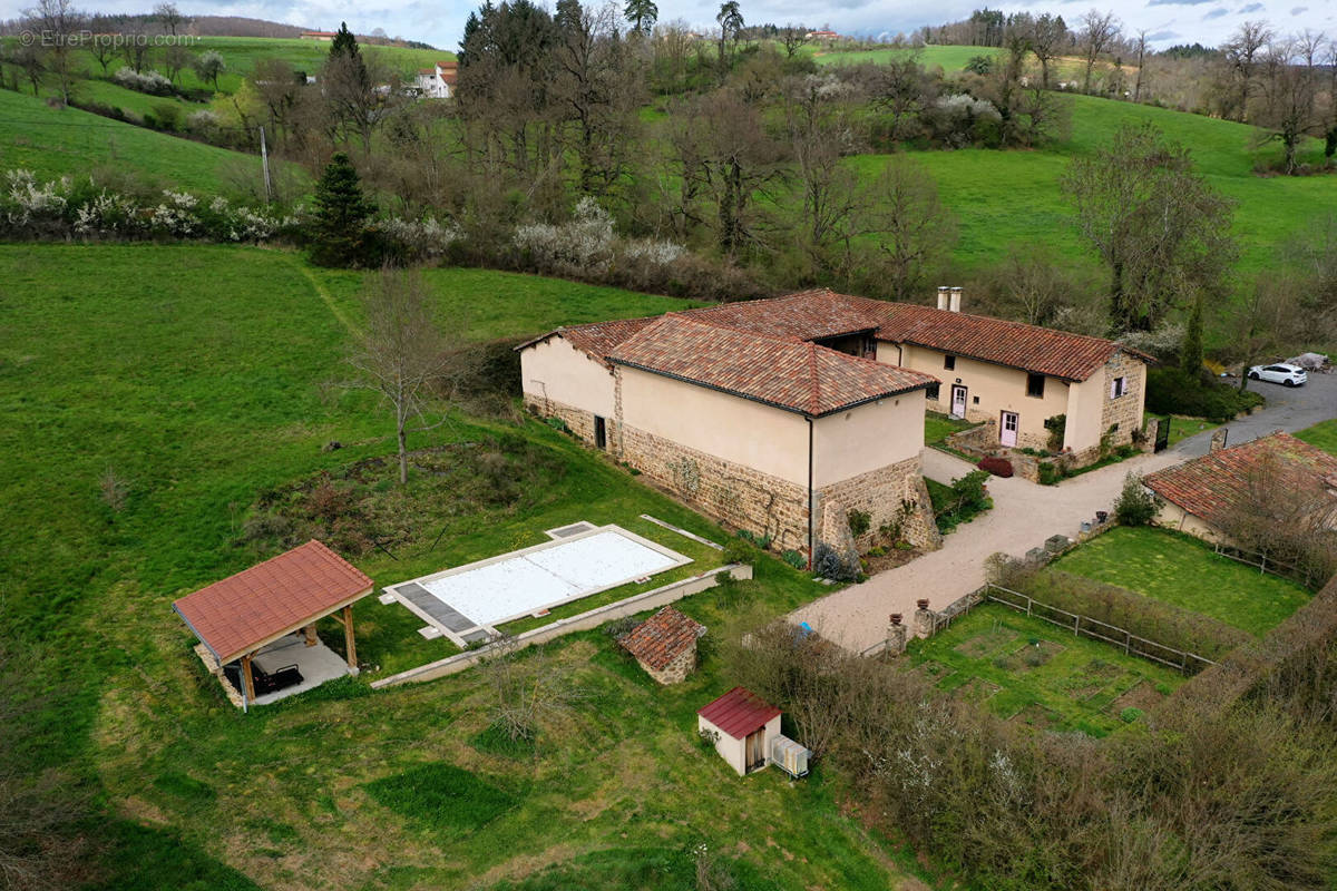 Maison à FEURS