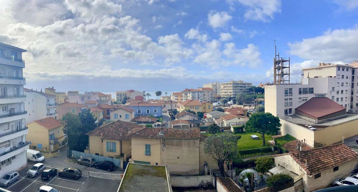 Appartement à CAGNES-SUR-MER