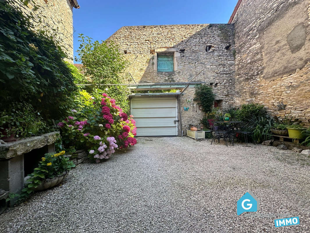 Maison à SANTENAY