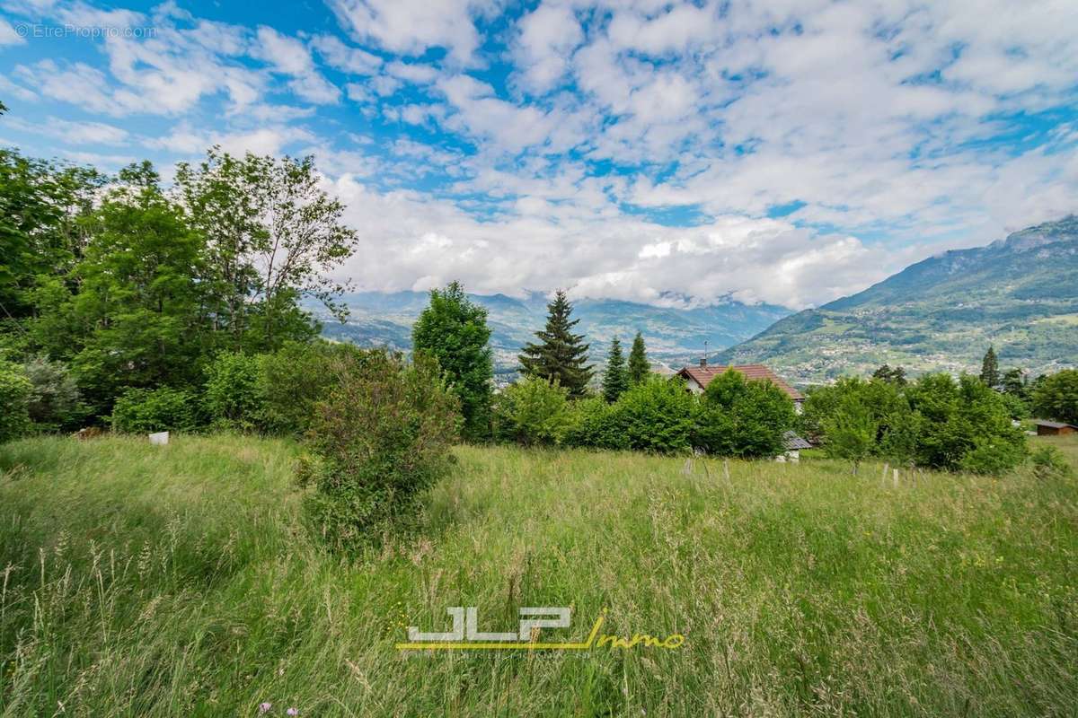 Terrain à SAINT-GERVAIS-LES-BAINS