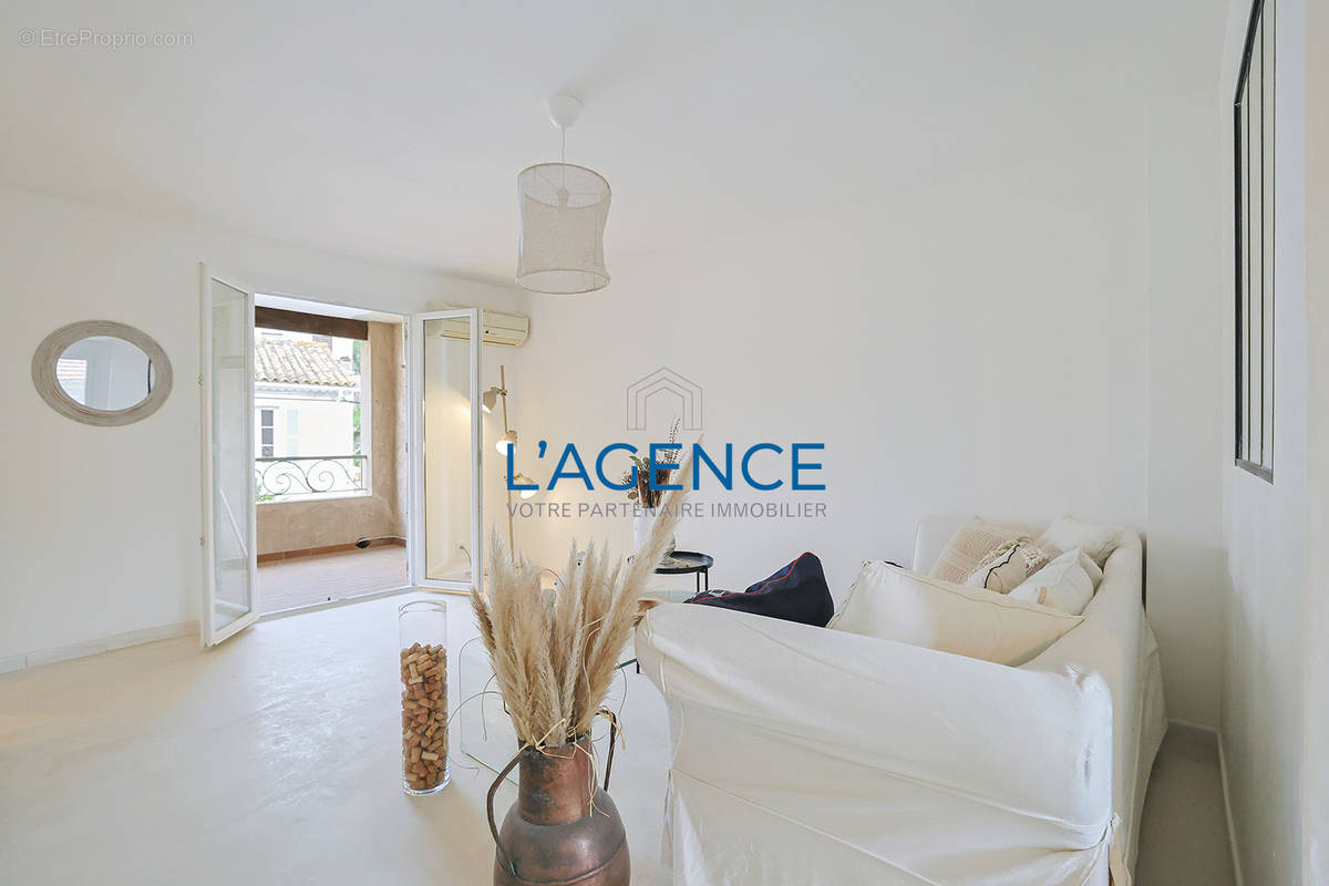 Appartement à HYERES