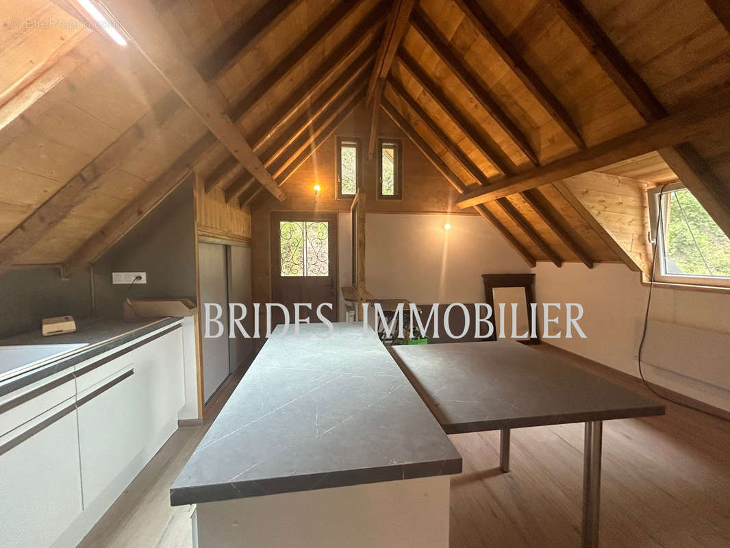 Appartement à BRIDES-LES-BAINS