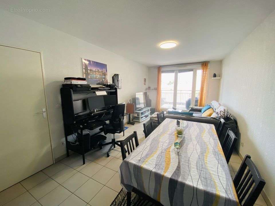 Appartement à MARSEILLE-13E