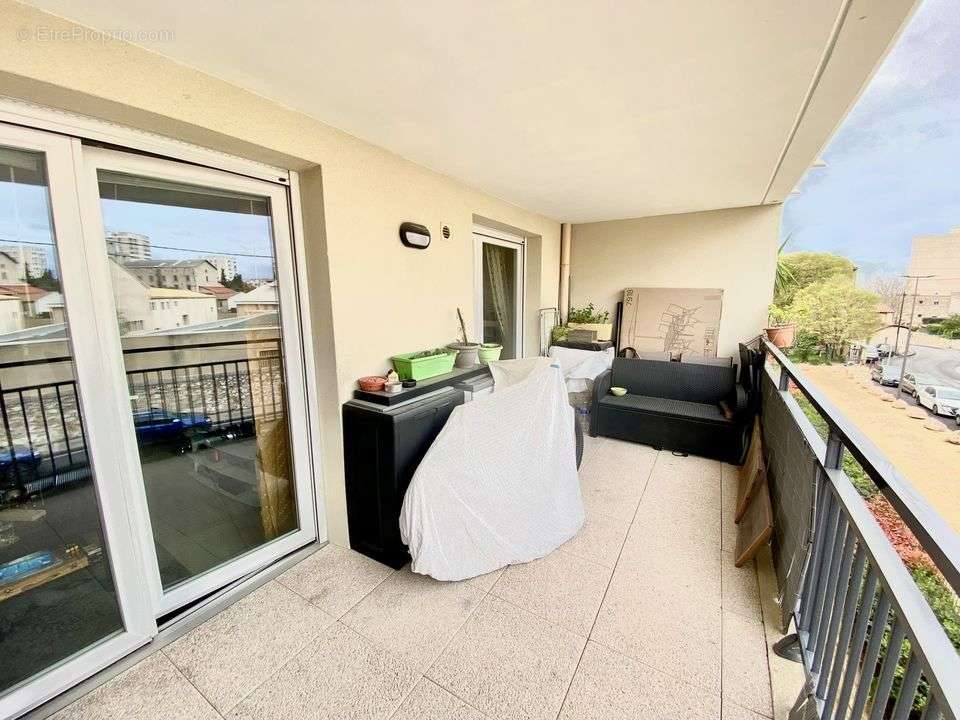 Appartement à MARSEILLE-13E