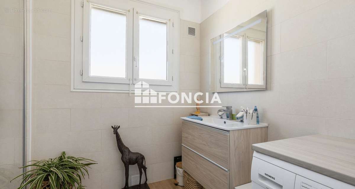 Appartement à BEZIERS