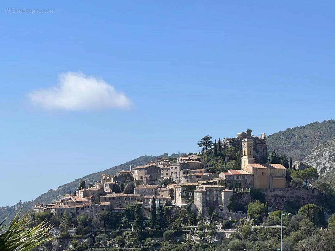 Maison à EZE