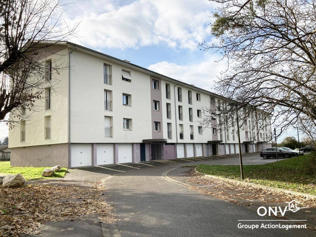 Appartement à SAINT-ETIENNE-DE-SAINT-GEOIRS