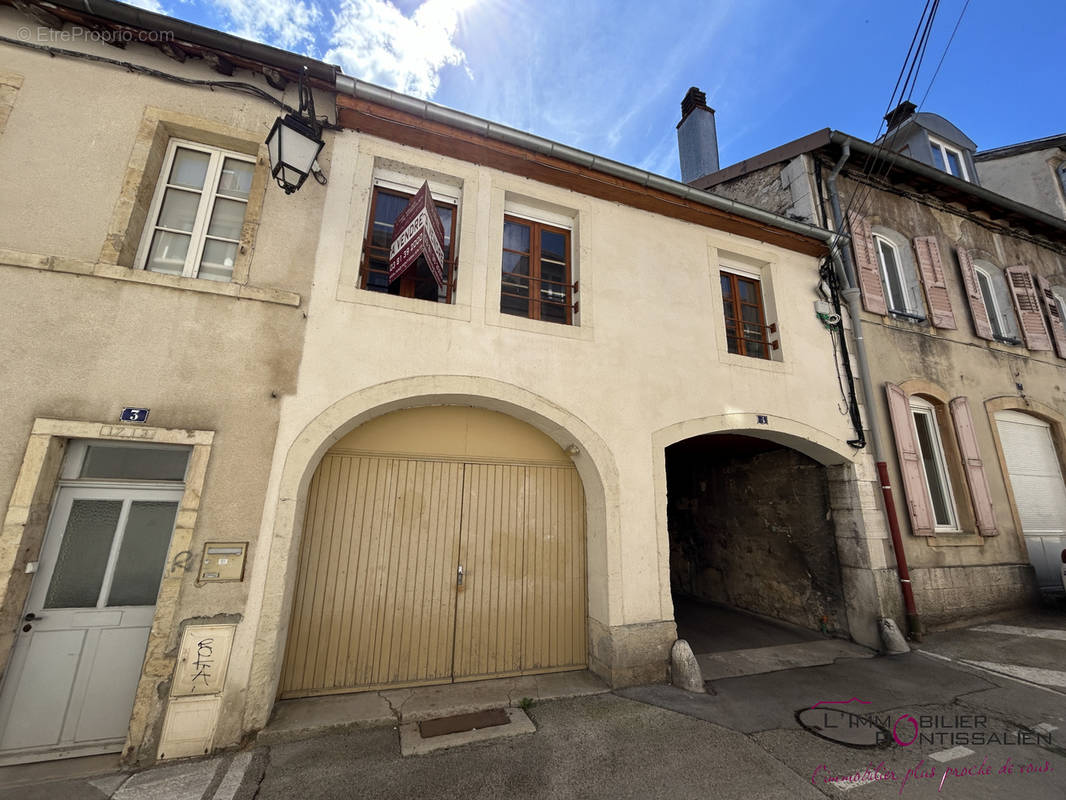 Appartement à PONTARLIER