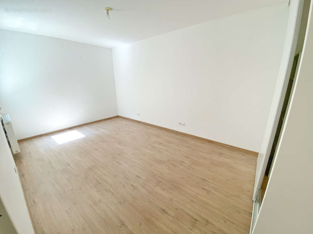 Appartement à VENISSIEUX