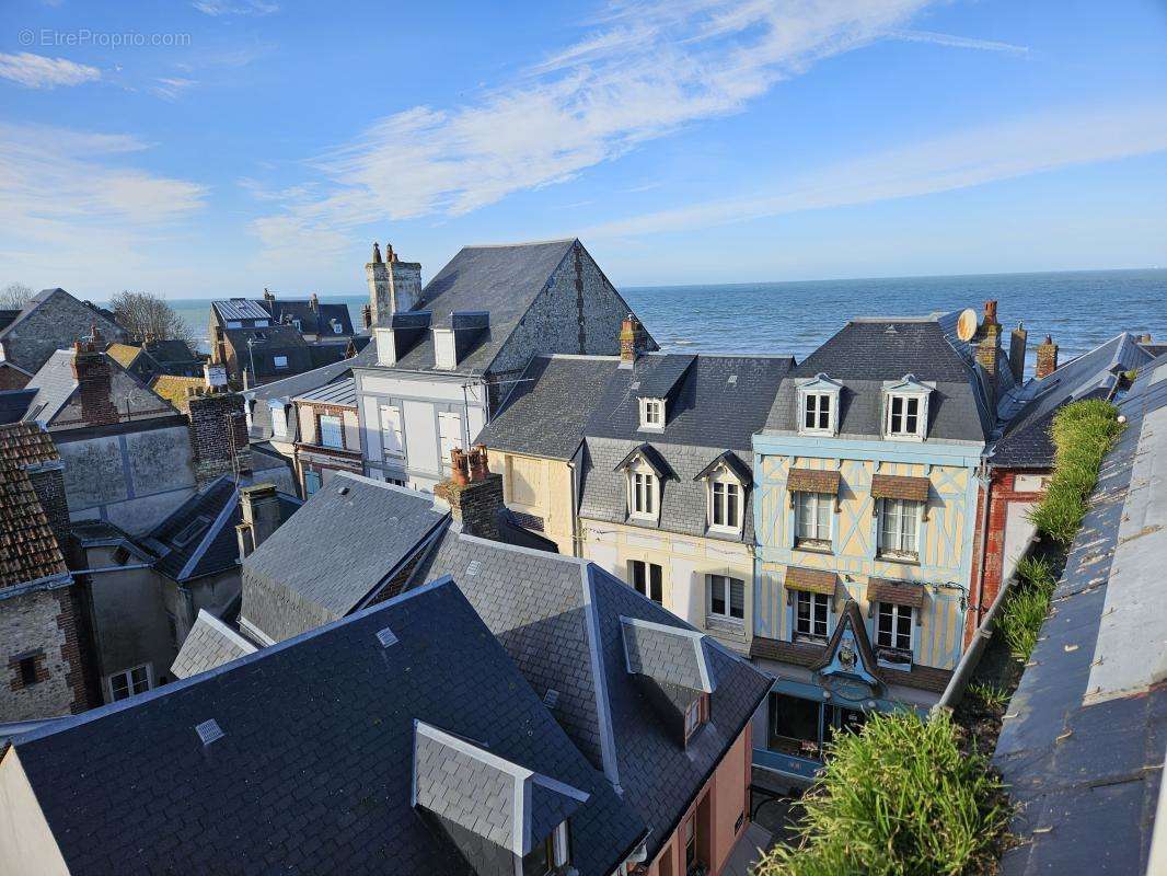 Appartement à TROUVILLE-SUR-MER