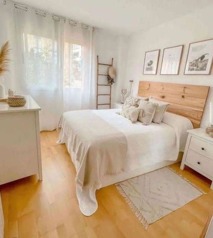 Appartement à LES ANGLES