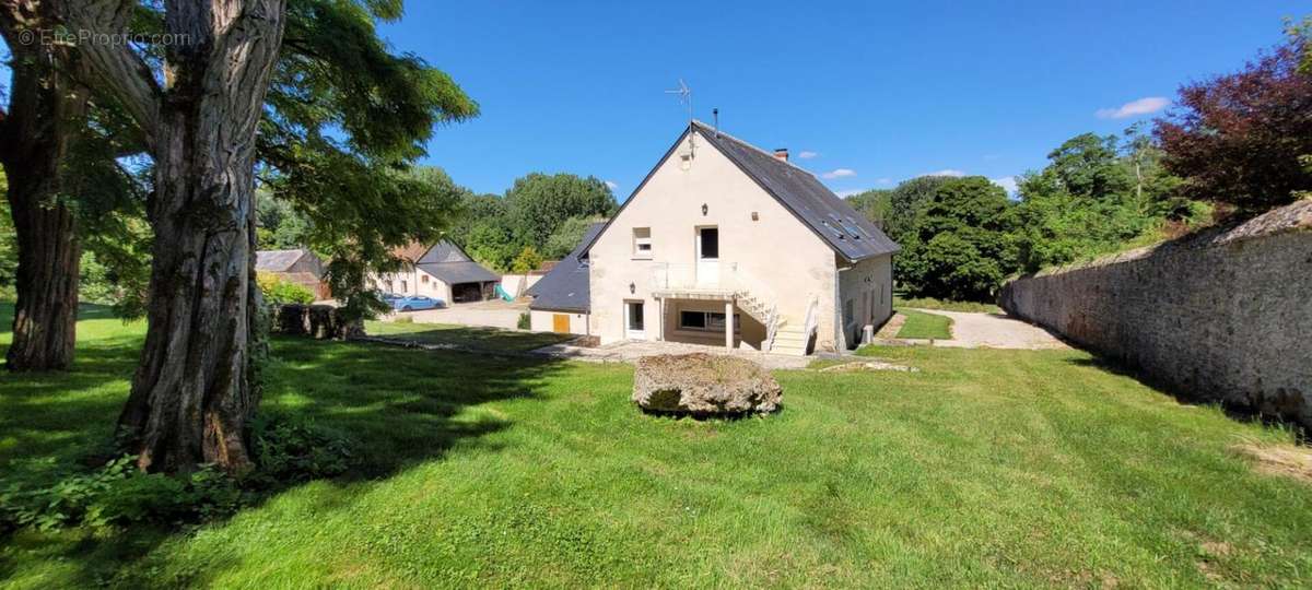 Maison à LANDES-LE-GAULOIS