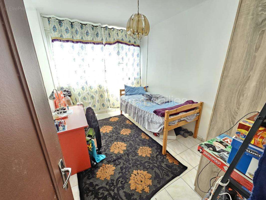 Appartement à RIS-ORANGIS