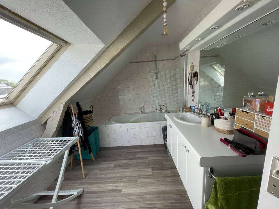 Appartement à BAUD