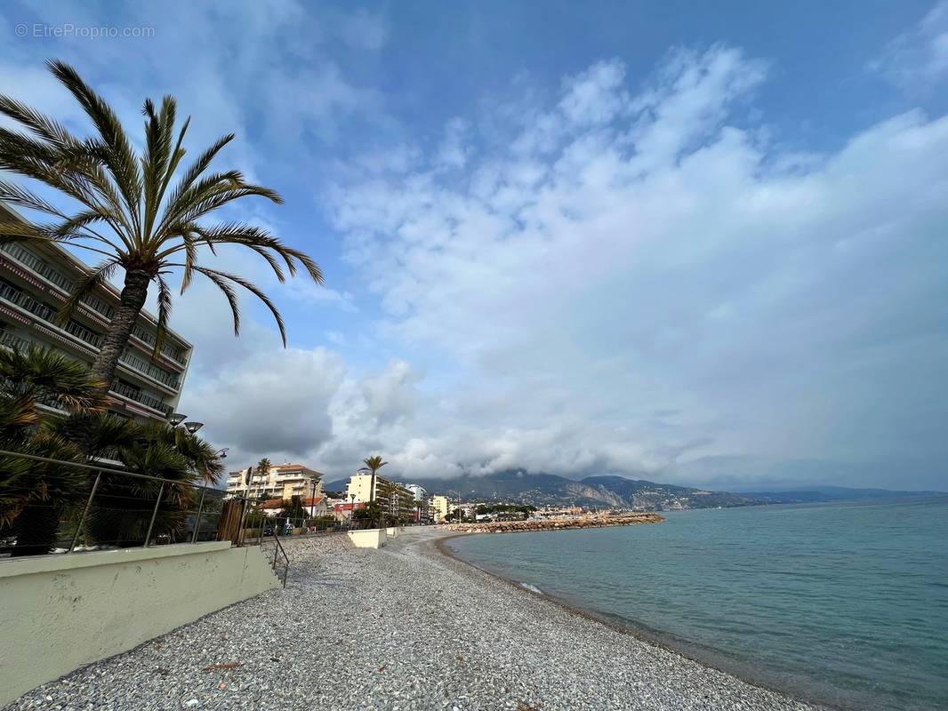 Appartement à ROQUEBRUNE-CAP-MARTIN