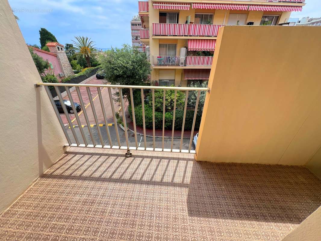 Appartement à ROQUEBRUNE-CAP-MARTIN