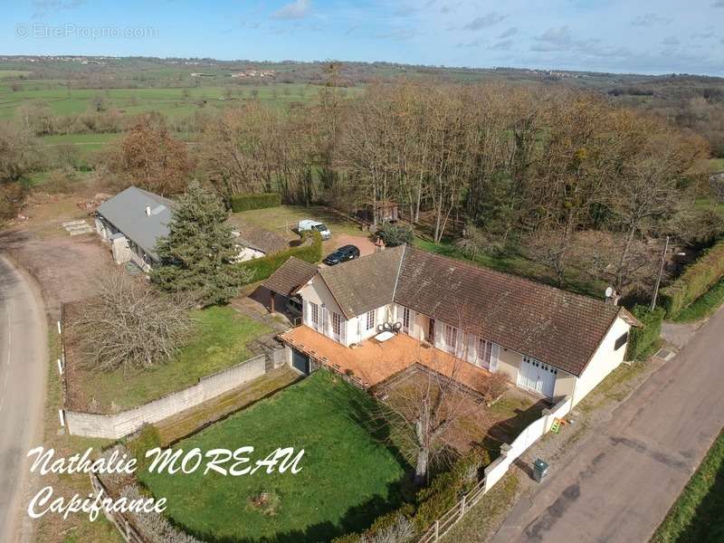 Maison à SAINT-LEGER-DU-BOIS