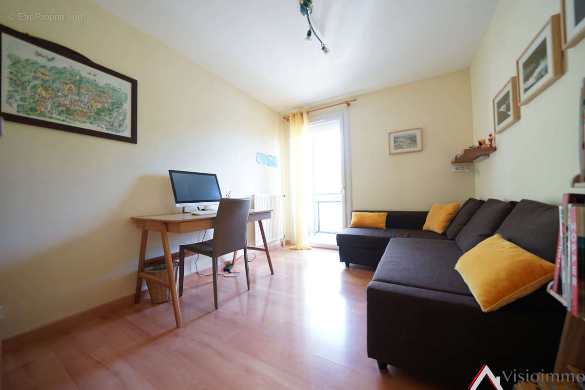 Appartement à SASSENAGE