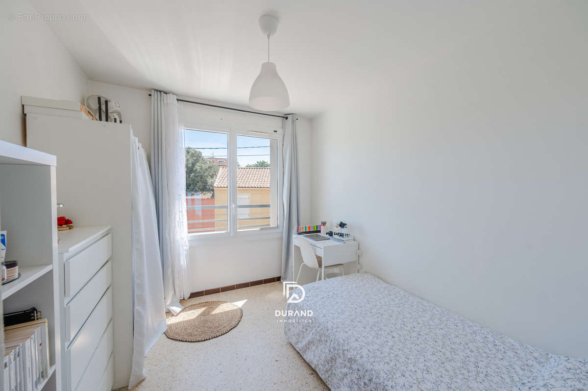 Appartement à MARSEILLE-14E